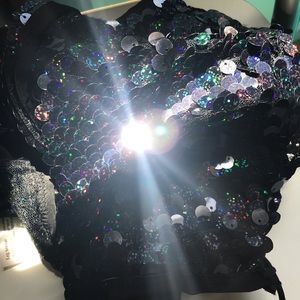 Black Sequin Top Petite Size M/L 100% Nylon